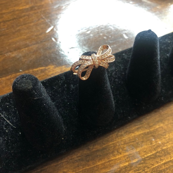 14K Rose Gold Ring CZ size 7.5-8 - Picture 4 of 6